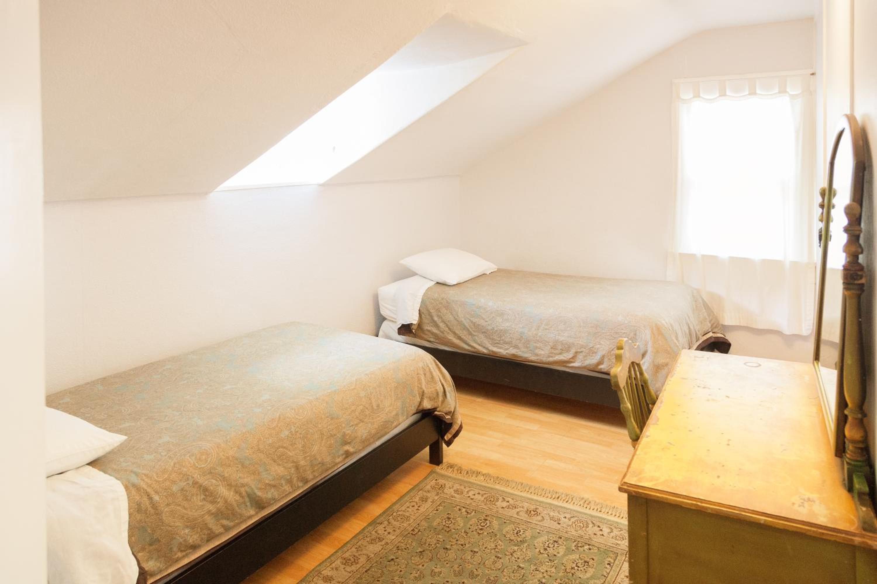 Фото Orange Drive Hostel