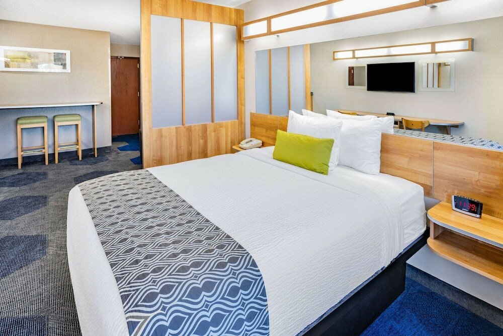 Фото Microtel Inn & Suites by Wyndham Johnstown