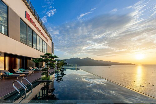 Гостиница Hilton Garden Inn Da Nang в Дананге