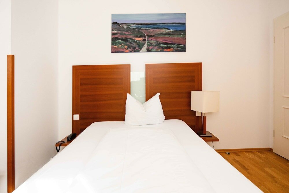 Фото Hotel Graf Zeppelin