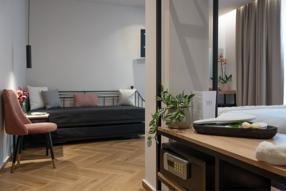 Фото Ira City Hotel