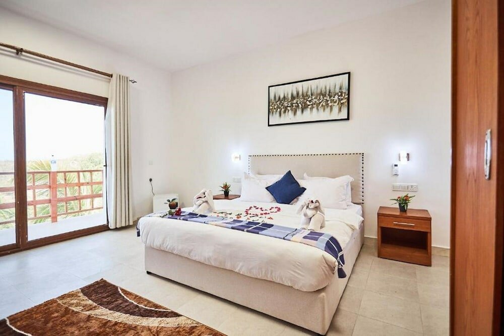 Фото Malika Nungwi Hotel