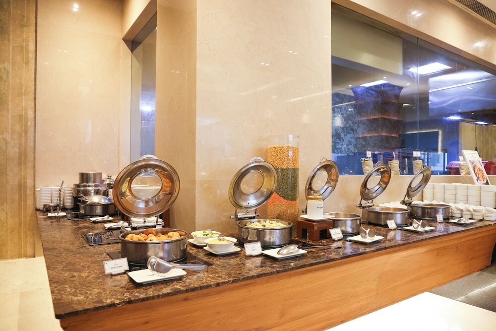 Фото Balaji Sarovar Premiere Solapur