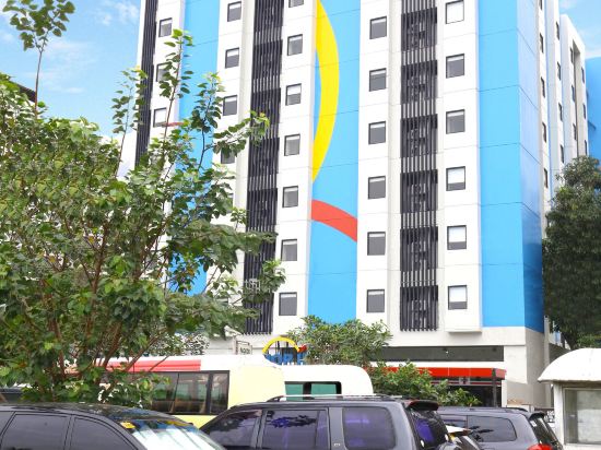 Фото Hop Inn Hotel Ermita Manila