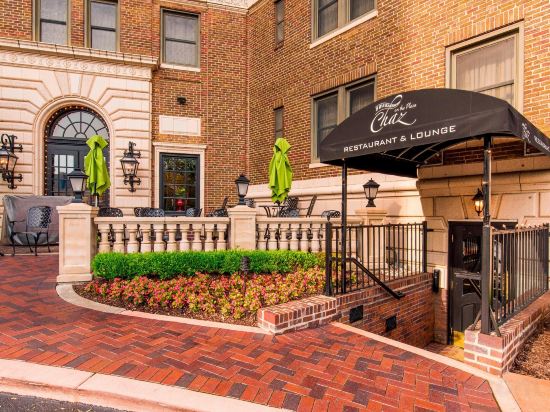 Фото The Raphael Hotel, Autograph Collection