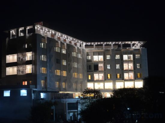 Фото JuSTa Sajjangarh Resort & SPA