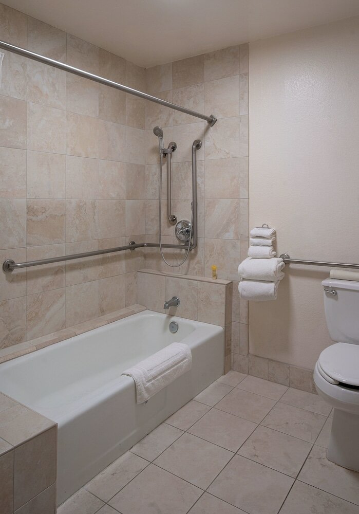 Фото Bay Club Hotel & Marina