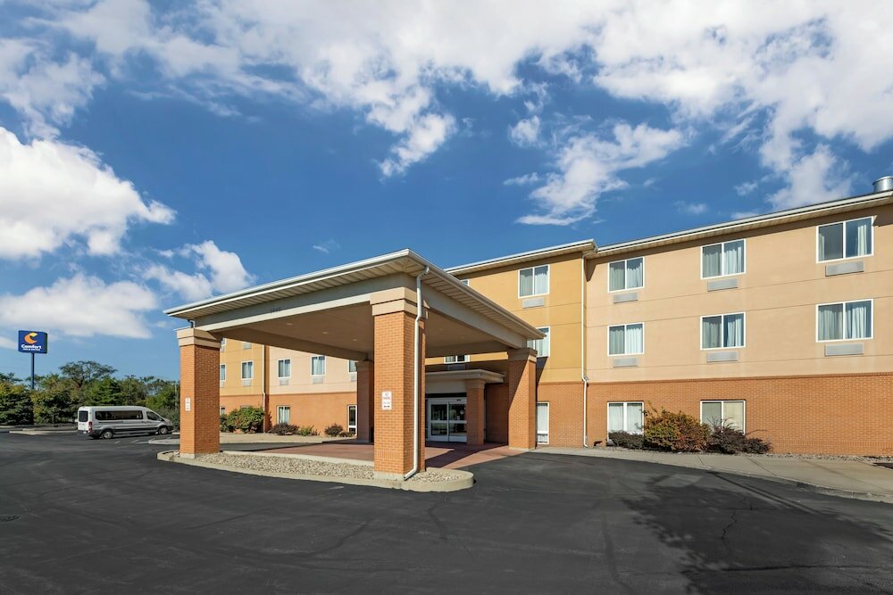 Фото Comfort Inn & Suites Porter near Indiana Dunes