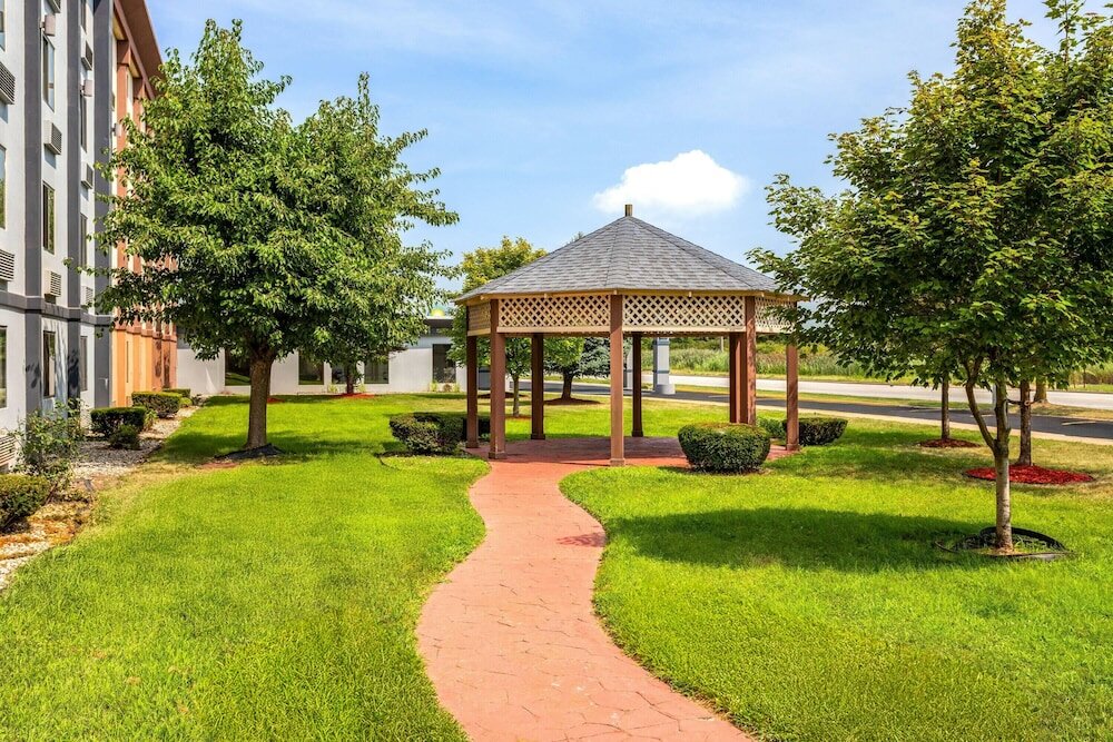 Фото отеля 3