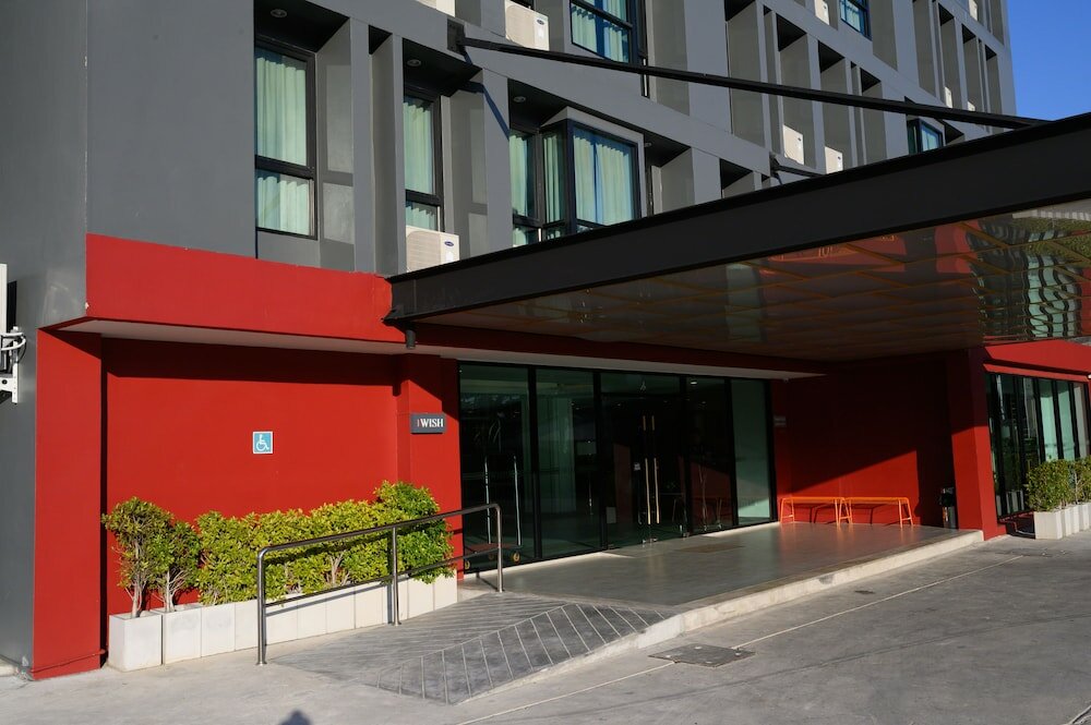 Фото Iwish Hotel