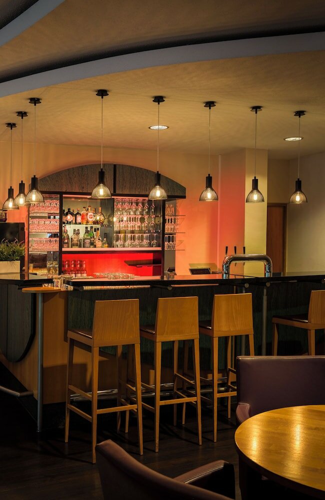 Фото IntercityHotel Freiburg