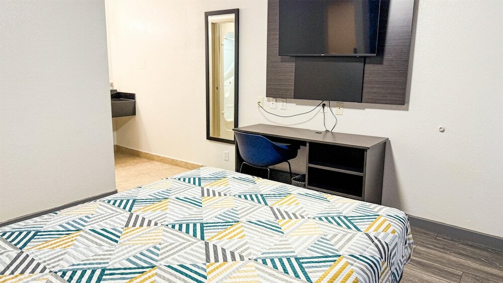 Фото Studio 6 Grand Prairie, Tx