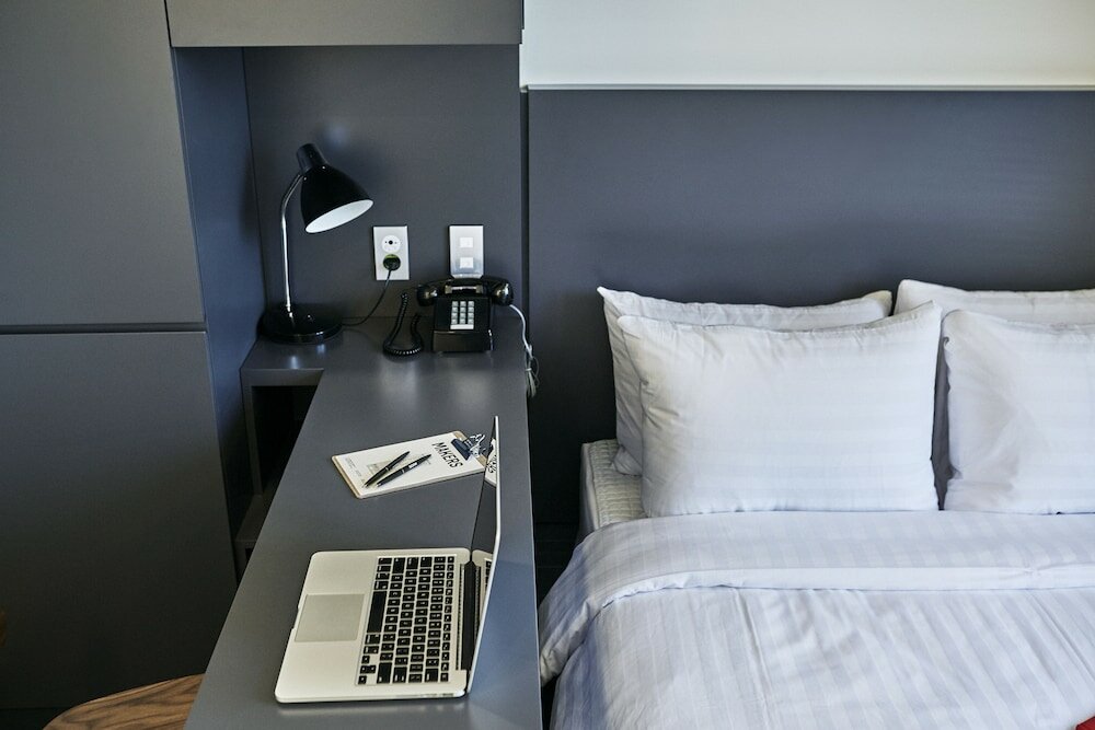 Фото Jongno Makers X Pretty Hotel