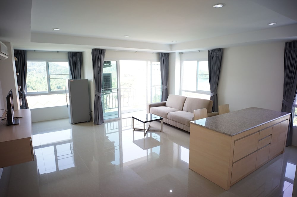 Фото The Precious Apartment