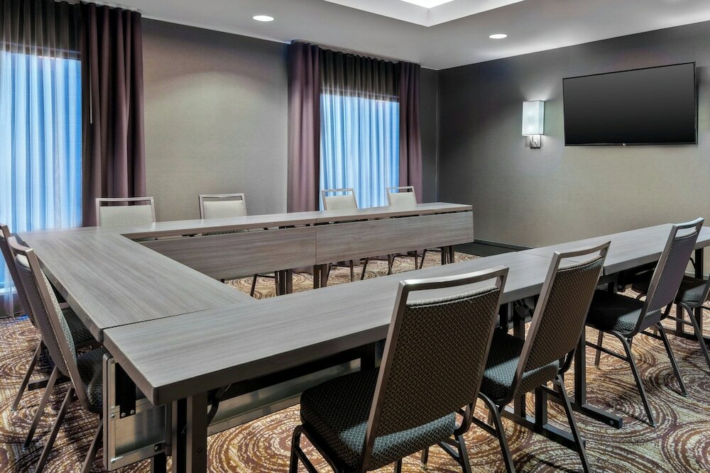 Фото Residence Inn by Marriott Charlottesville Downtown