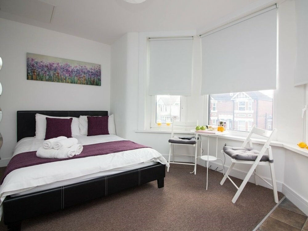Фото Beddoe Apartments
