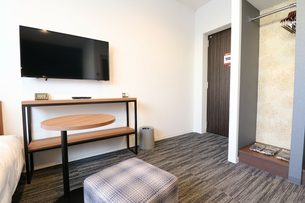 Фото M's Hotel Nijojo Oike