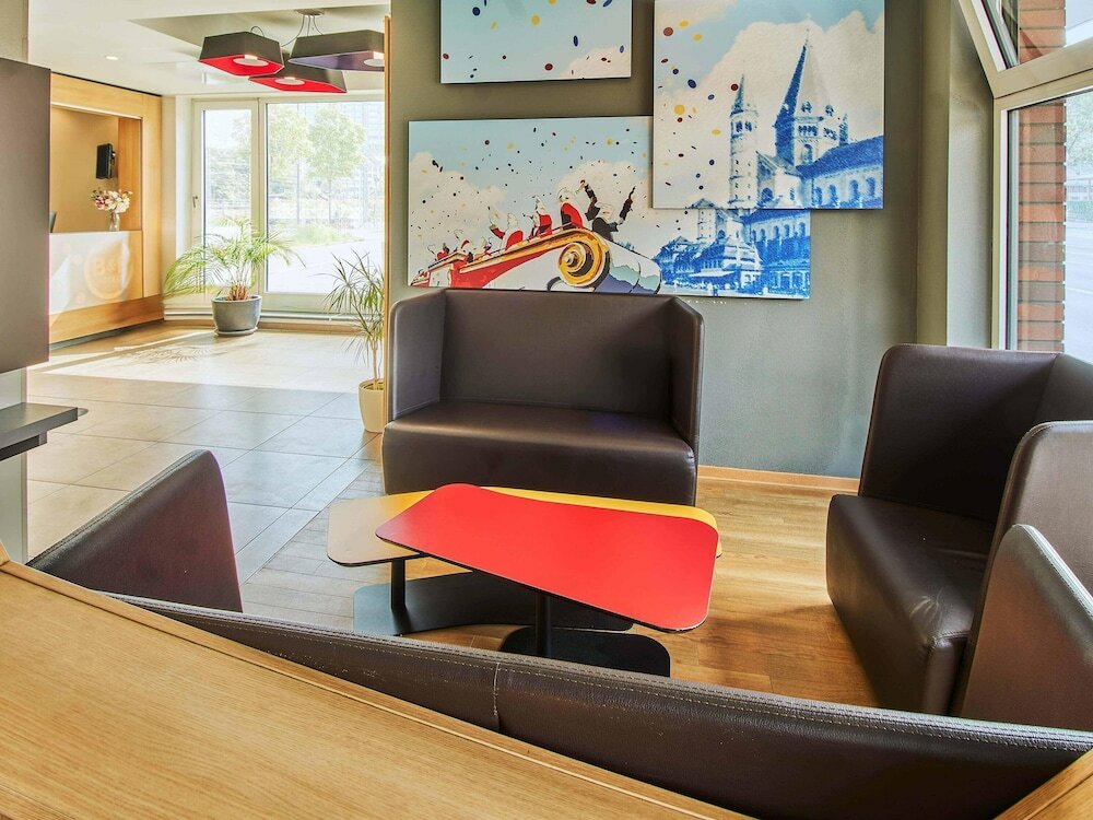Фото B&b Hotel Mainz-Hbf