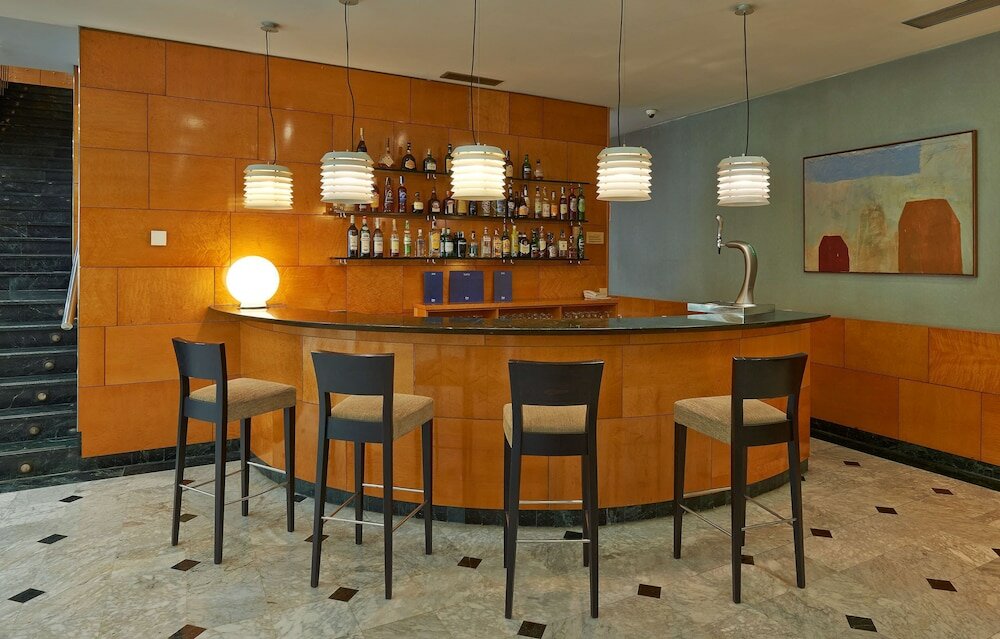 Фото Nh Ciutat de Reus