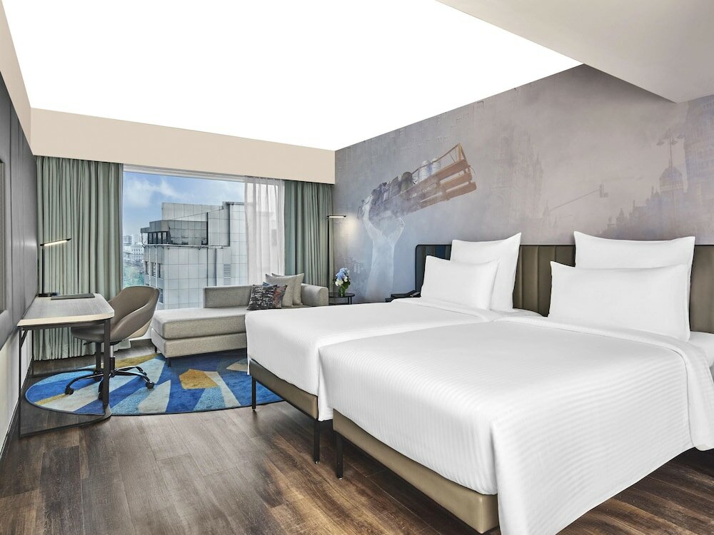 Фото Novotel Mumbai International Airport