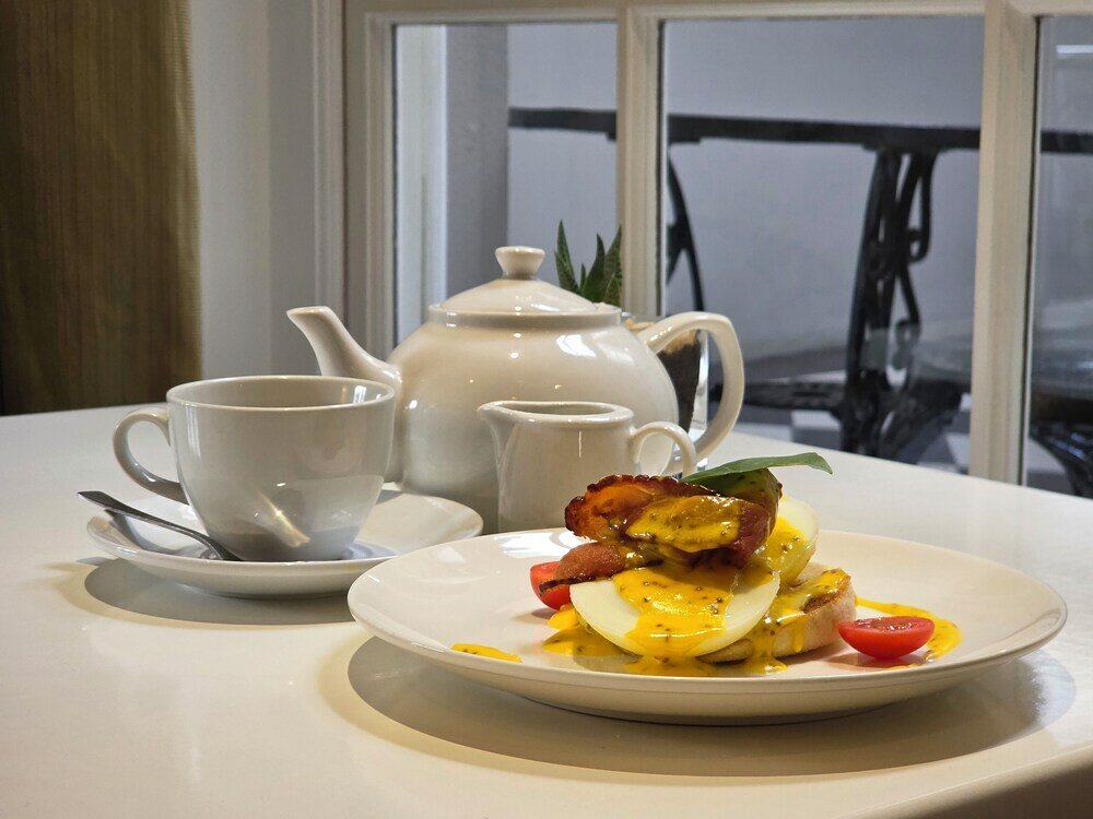 Фото The Three Boutique Hotel