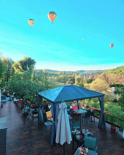 Гостиница La Bayardine в Сарле-ла-Канеде