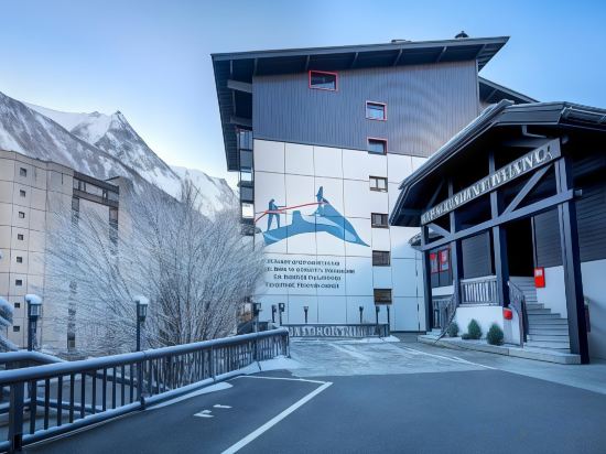 Фото Chalet Hôtel le Prieuré and SPA