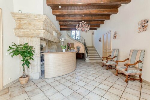 Гостиница Domaine de la Nerthe в Истре