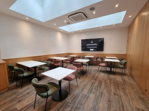 Гостиница Comfort Hotel Dinard Balmoral в Динаре