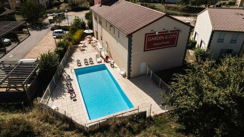 Гостиница Garden & City Clermont Ferrand Gerzat в Рьоне