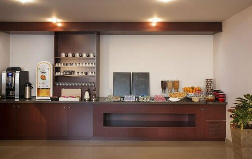 Гостиница Executive Hotel Paris Gennevilliers в Аньере-сюре-Сене