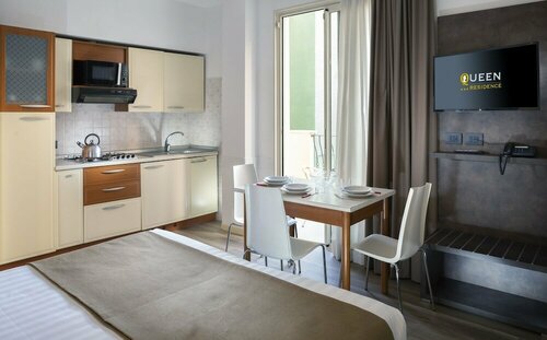 Гостиница Residence Queen в Римини