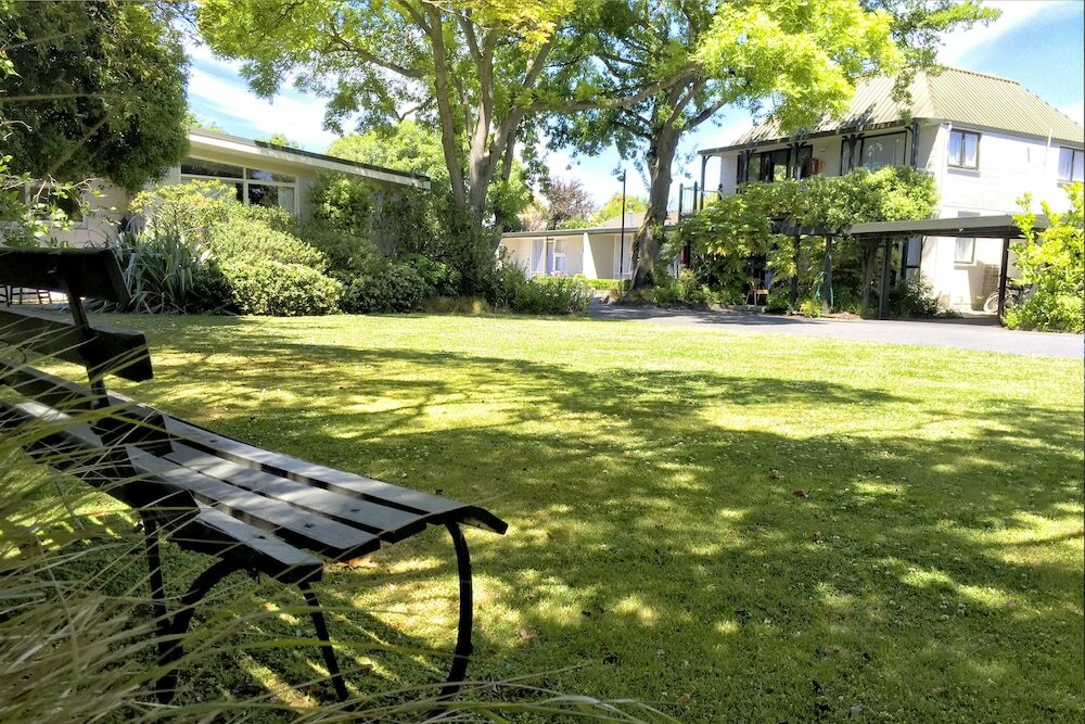 Фото Ashleigh Court Motel