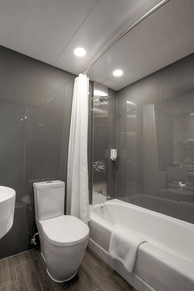 Фото Stanford Hotel