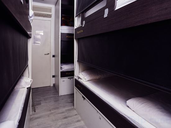 Фото Free Hostels Barcelona