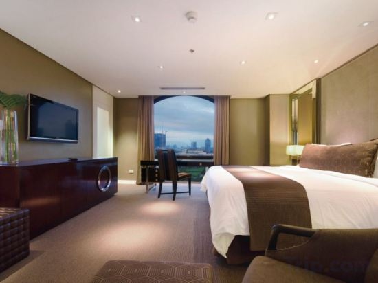 Фото The Bayleaf Intramuros