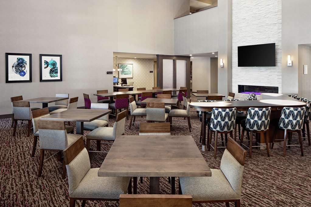 Фото Homewood Suites by Hilton Ronkonkoma
