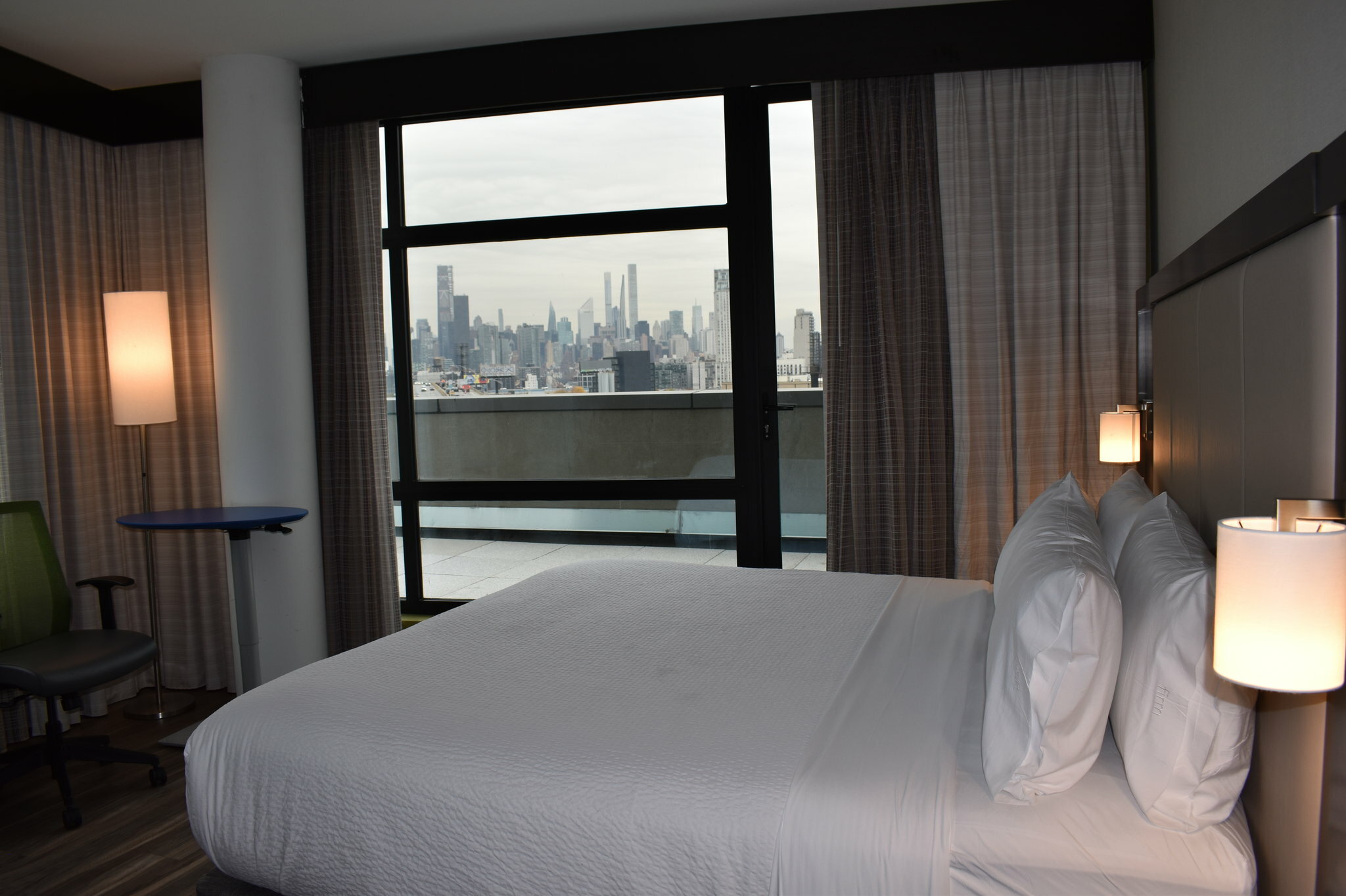 Фото Holiday Inn Express Long Island City E New York	