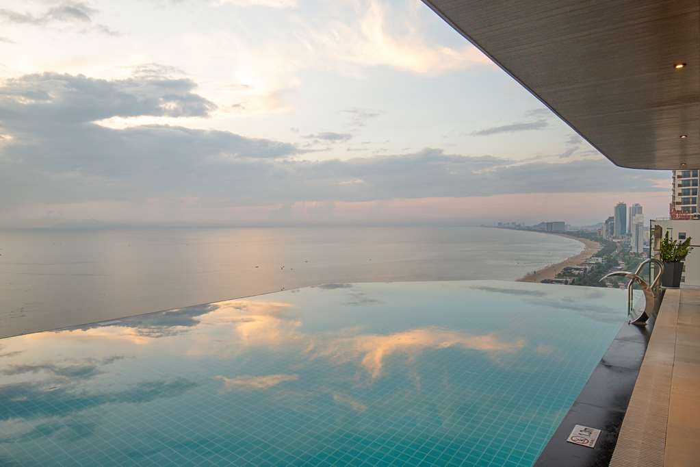 Фото Radisson Hotel Danang