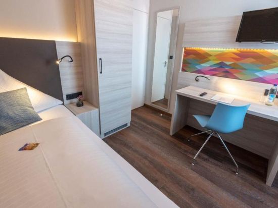 Фото Westend Hotel