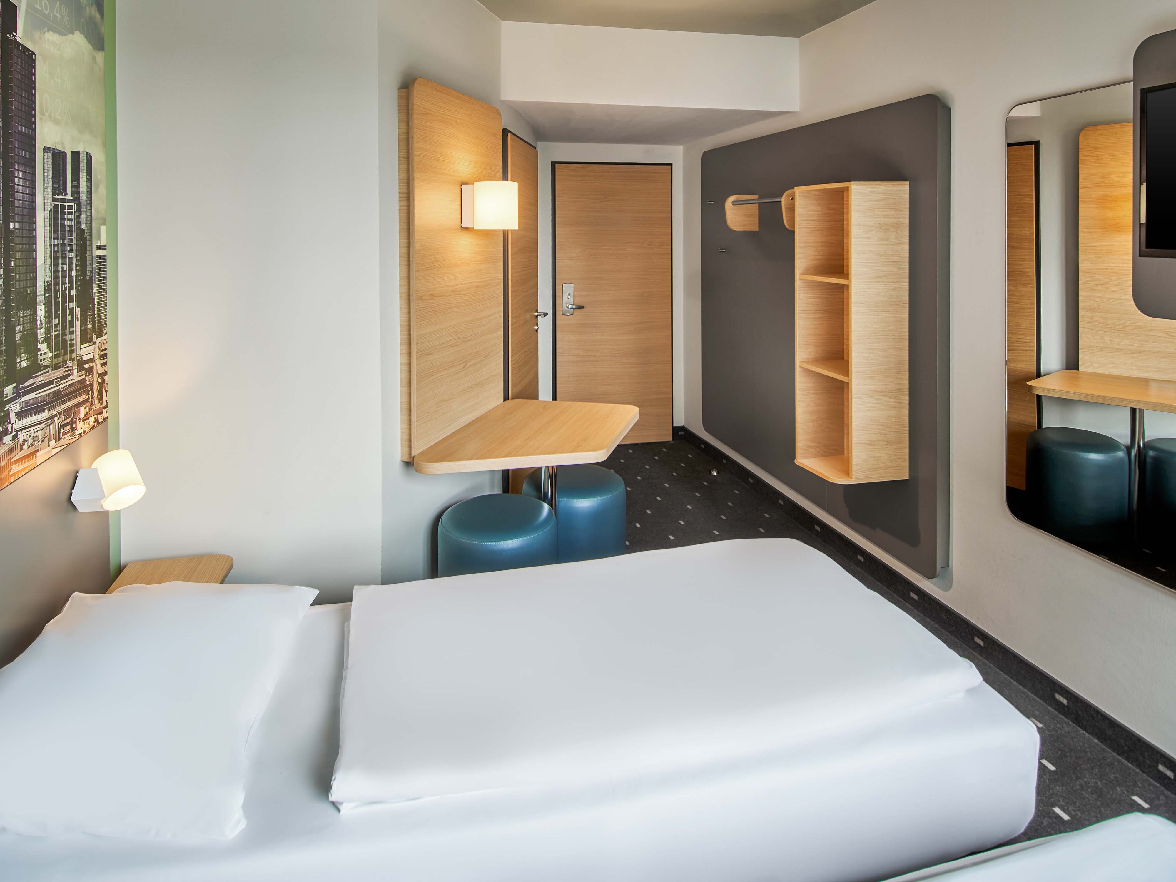 Фото B&b Hotel Frankfurt West