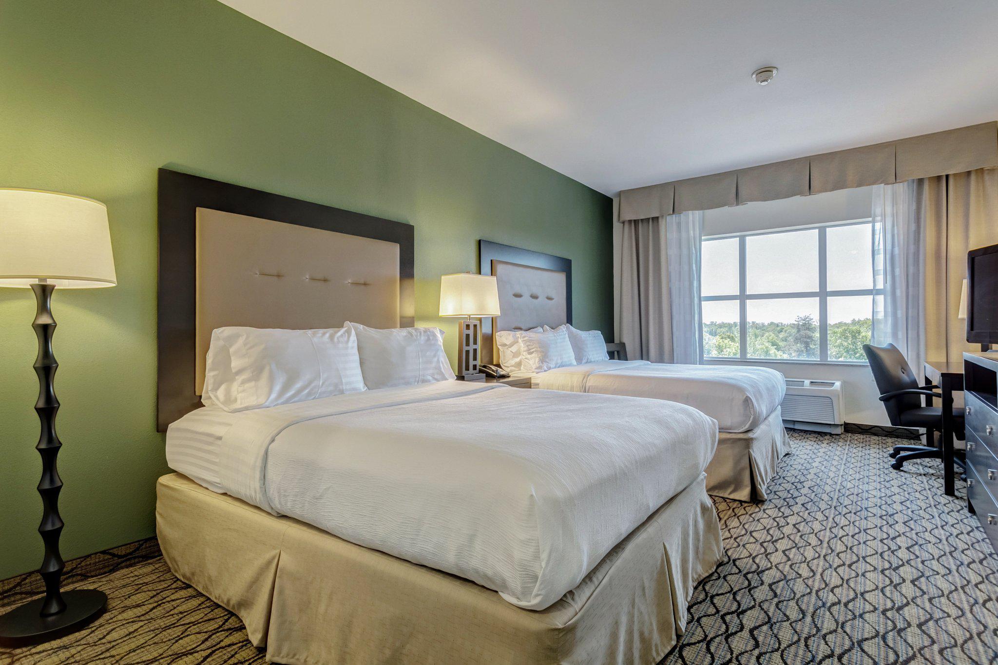 Фото Holiday Inn Poplar Bluff by Ihg