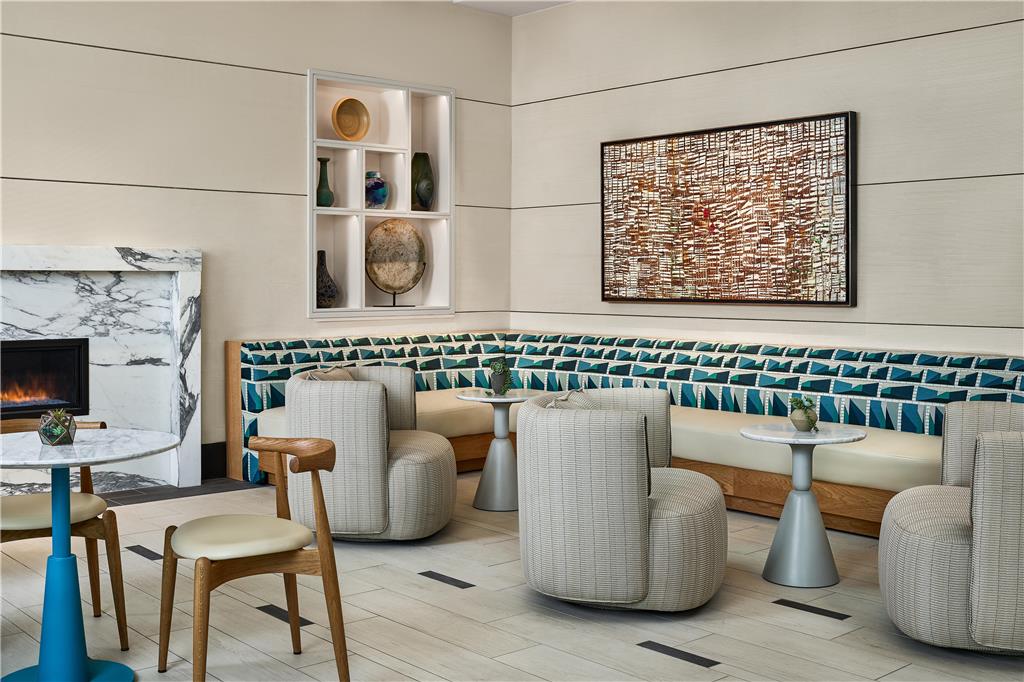 Фото The Highland Dallas, Curio Collection by Hilton