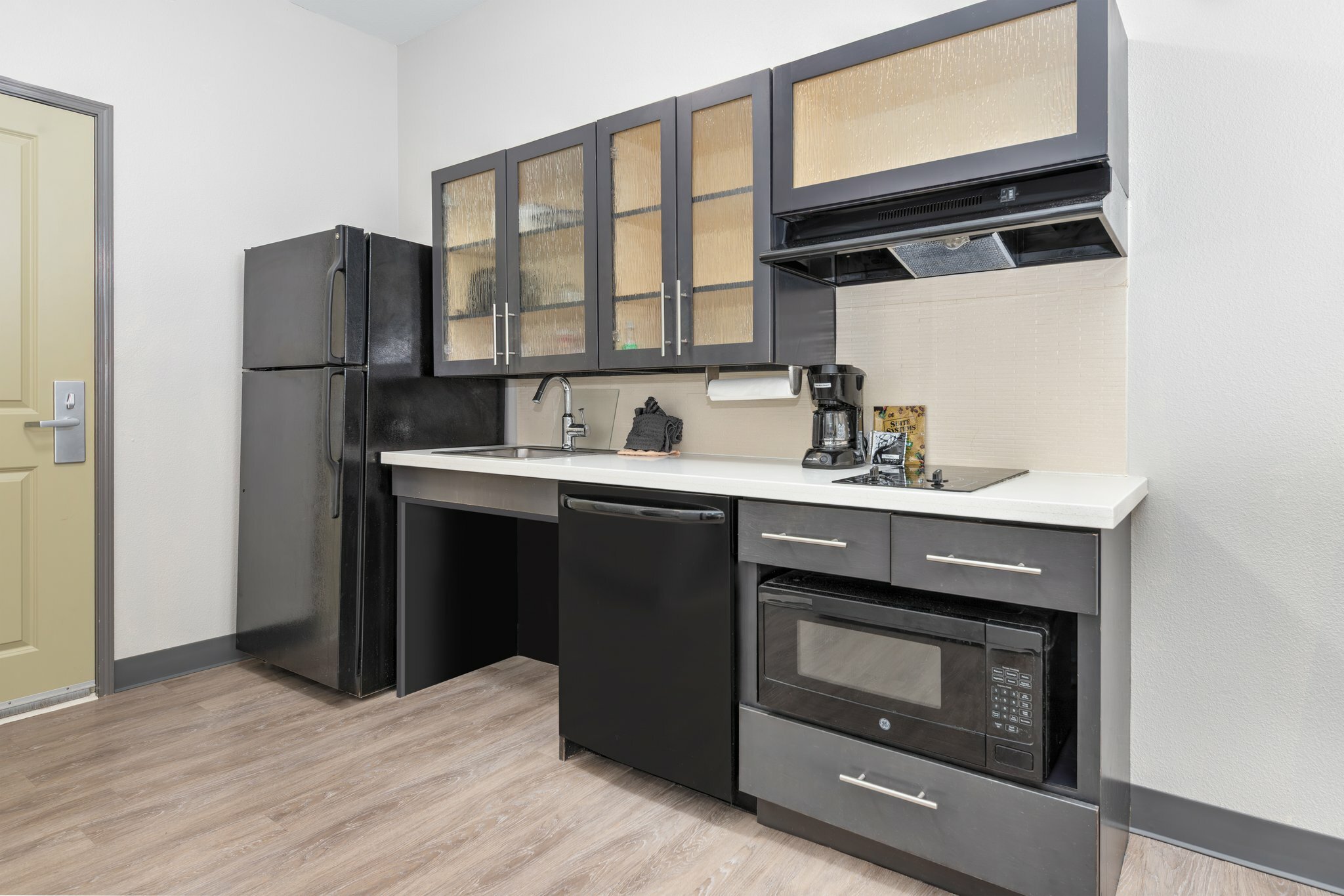 Фото Candlewood Suites Midland Sw, an Ihg Hotel