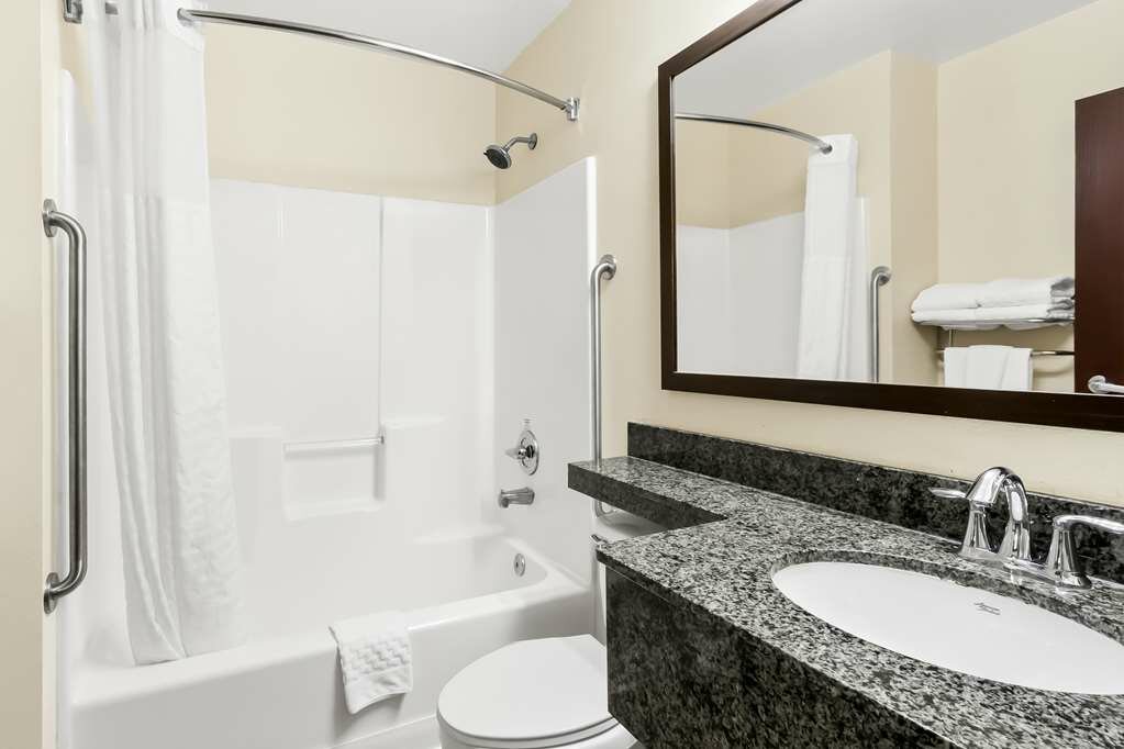 Фото Best Western Patriots Point