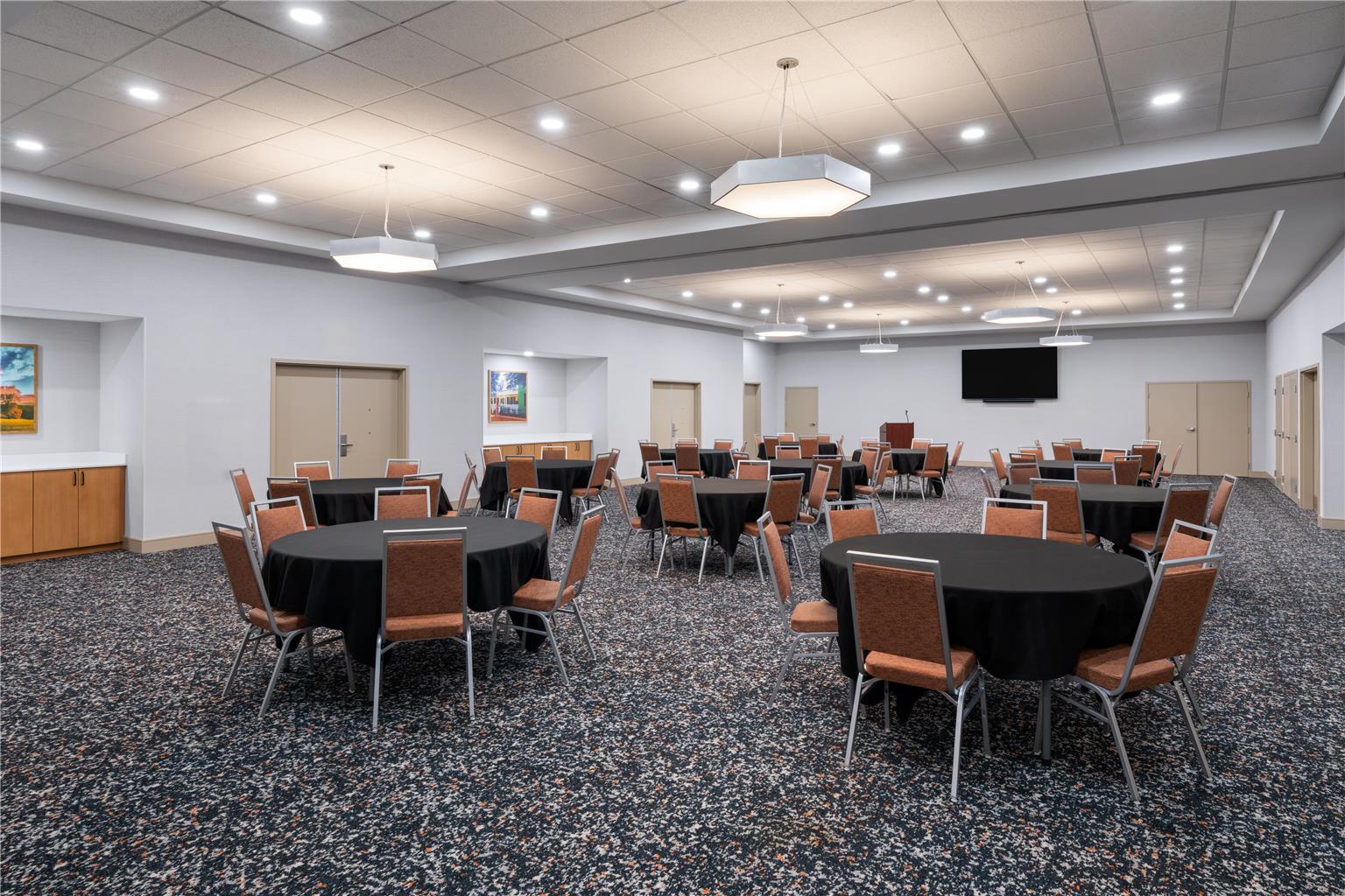 Фото Hampton Inn & Suites Southern Pines-Pinehurst