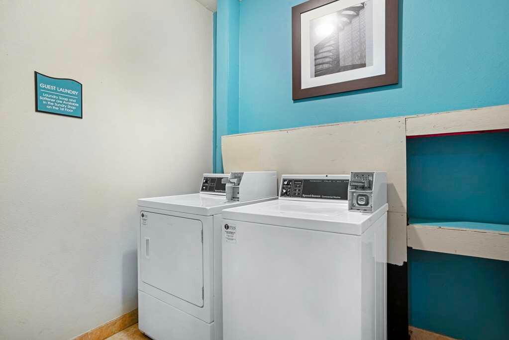 Фото Best Western Plus Blue Angel Inn