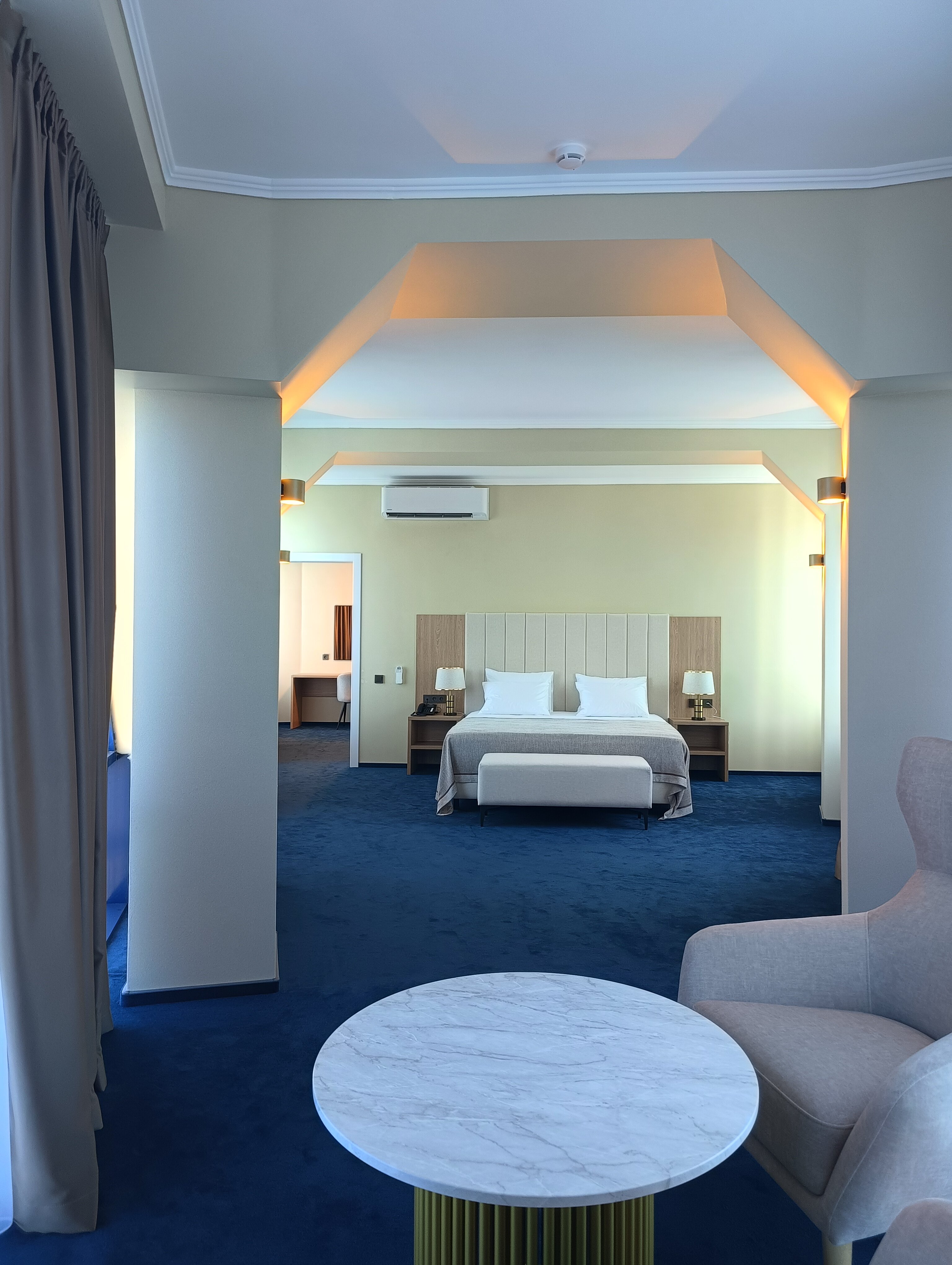 Фото Амбар Хаус