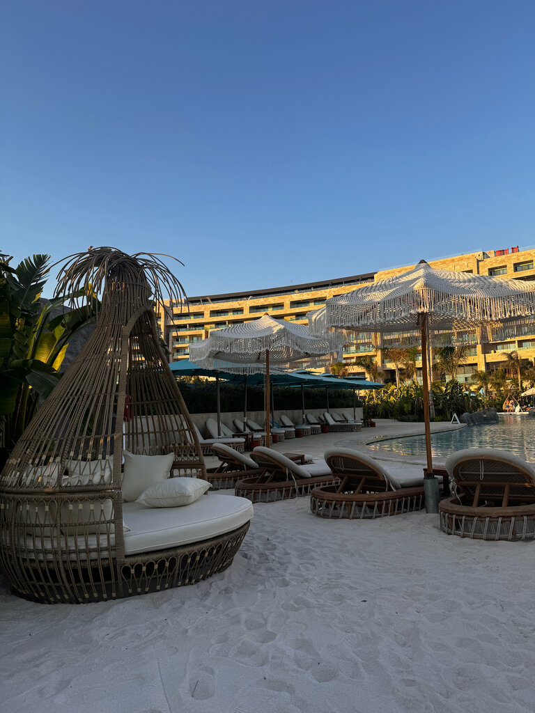 Bar, pub Regnum Carya Golf Resort Pool Bar, Serik, photo