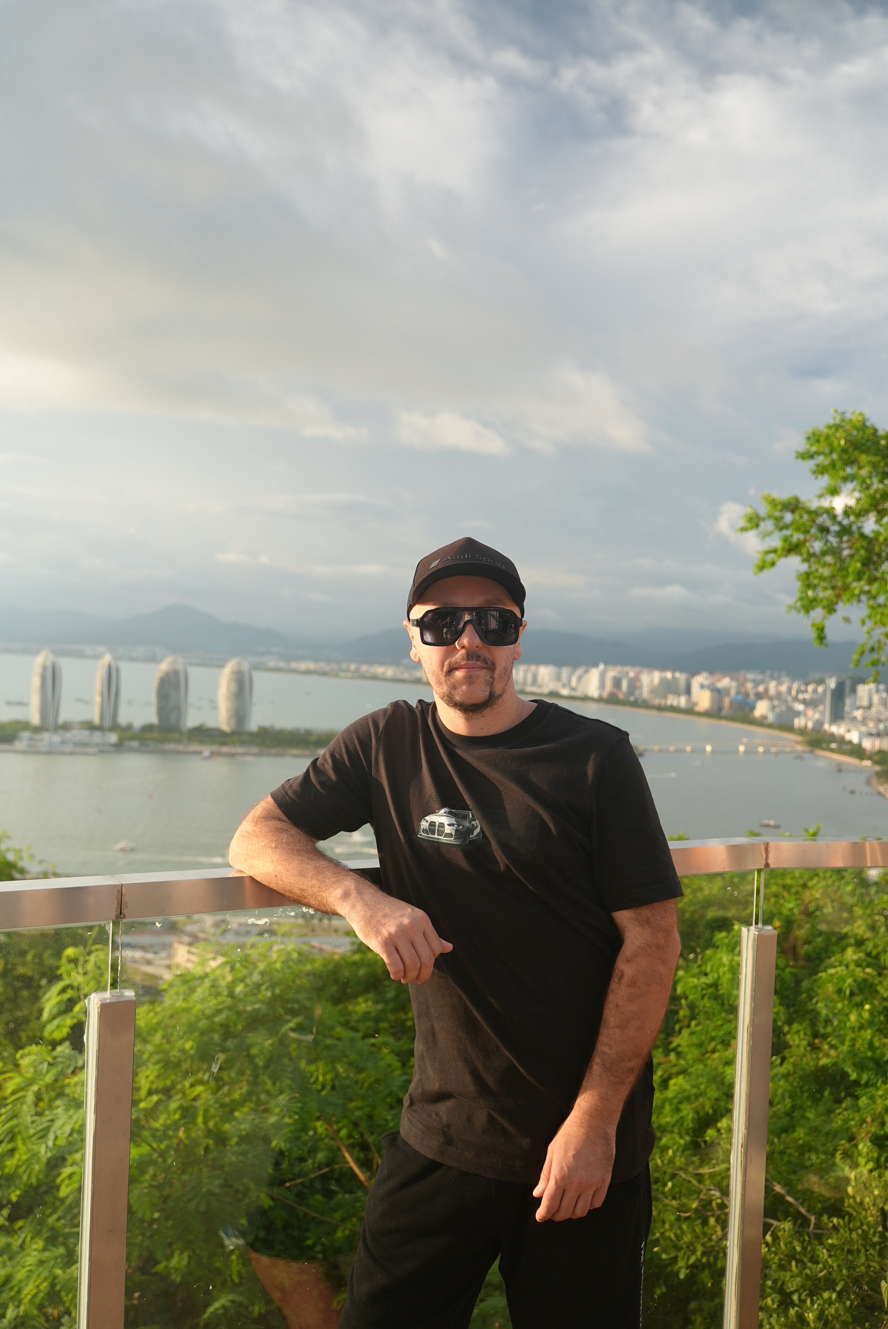 Фото Sanya Baohong Shang Haihuating boutique hotel